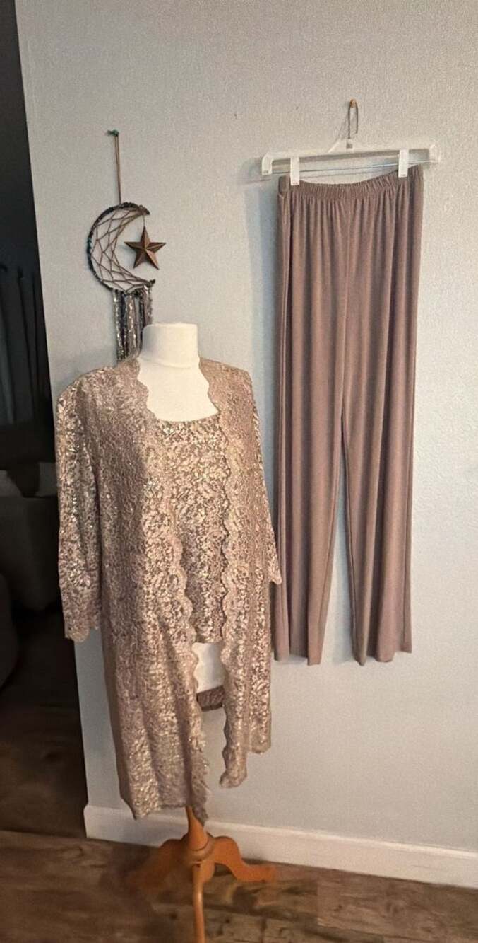 R&M Richards Womens Golden Glimmer Lace 3pc Pant Ensemble set
